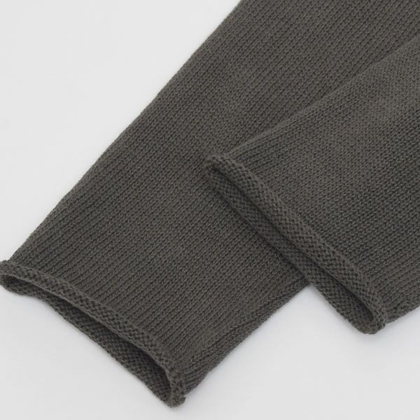 オーガニックコットン 五倍子染めVネックセーター