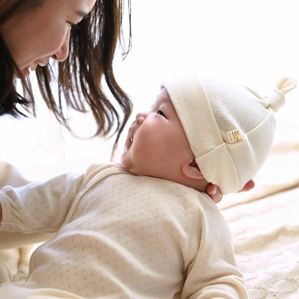 オーガニックコットン ベビー アイレット柄フライス結び帽 ナチュラル