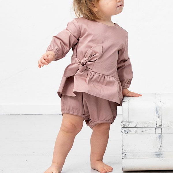 【SALE／30%OFF】オーガニックコットン ベビー サテンロンパースドレス HAZEL(長袖)