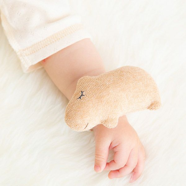 オーガニックコットン カピバラリストガラガラ