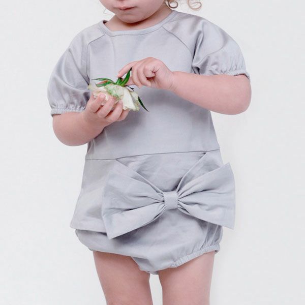 オーガニックコットン ベビー サテンロンパース(半袖) DEVINA