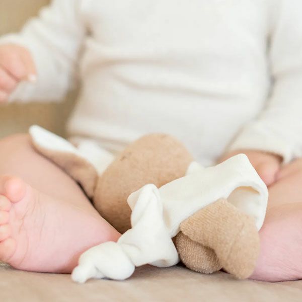 オーガニックコットン ベビーおしゃぶりクロス付きぬいぐるみ うさぎのドゥドゥ