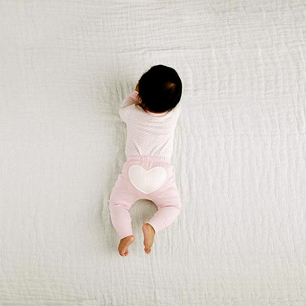 【SALE／20%OFF】 オーガニックコットン ベビー ハートロングパンツ OnTheFarm