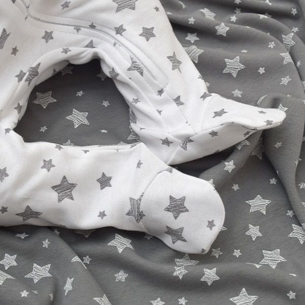 オーガニックコットン ベビー足つきジッパーロンパースStar