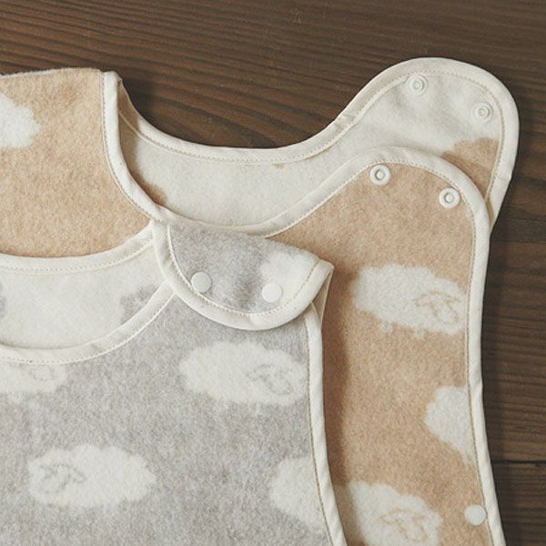 オーガニックコットン ベビー ふわふわひつじ柄リバーシブルスリーパー