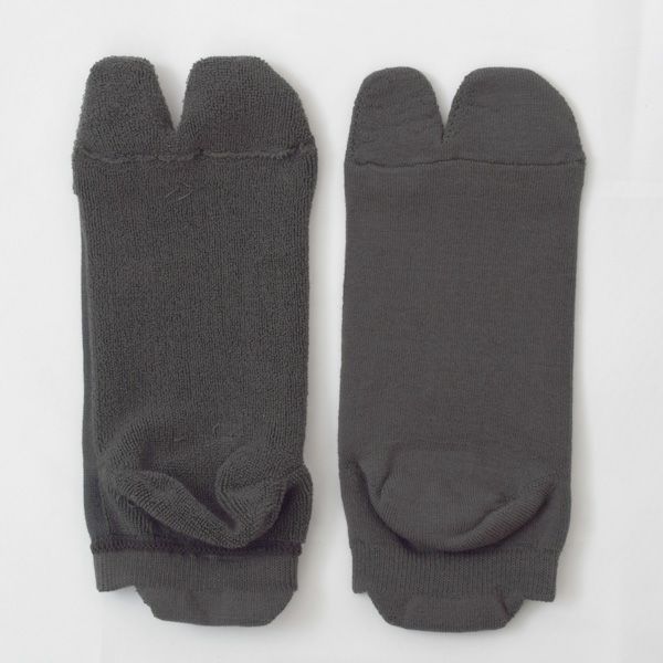 オーガニックコットン五倍子タビ型パイルアンクル丈ソックス