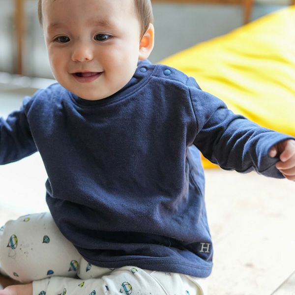 オーガニックコットン ベビー長袖ラウンドヘムトップス