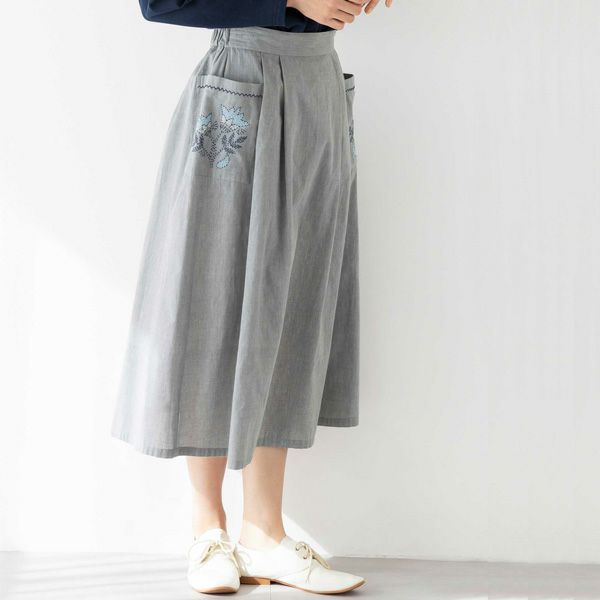 【SALE／10%OFF】オーガニックコットン 手織りブルーベル刺繍サイドポケットタックスカート