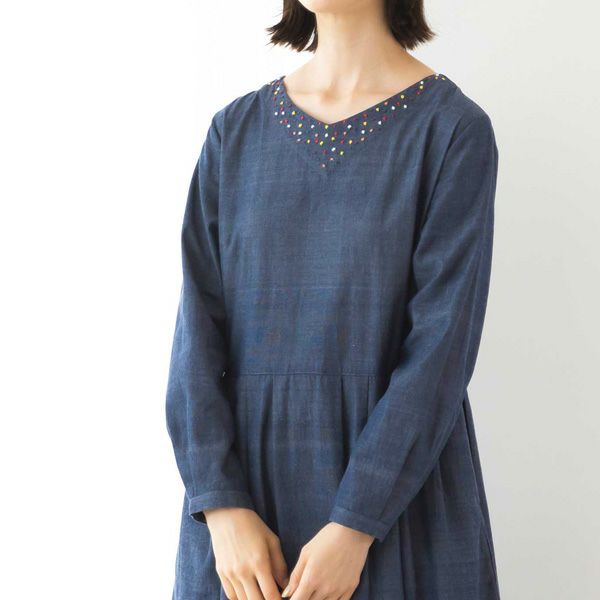 オーガニックコットン 手織りフレンチノット手刺繍ドレス