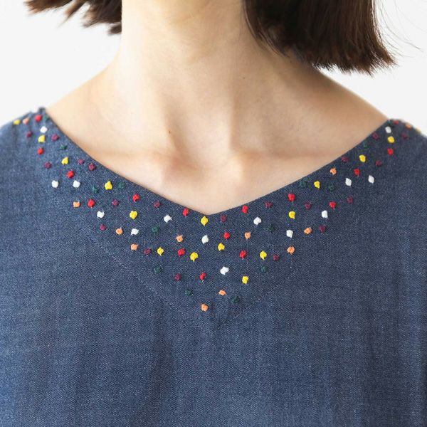 オーガニックコットン 手織りフレンチノット手刺繍ドレス