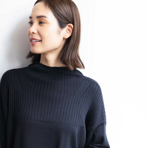 オーガニックコットン ニットボトルネックプルオーバー