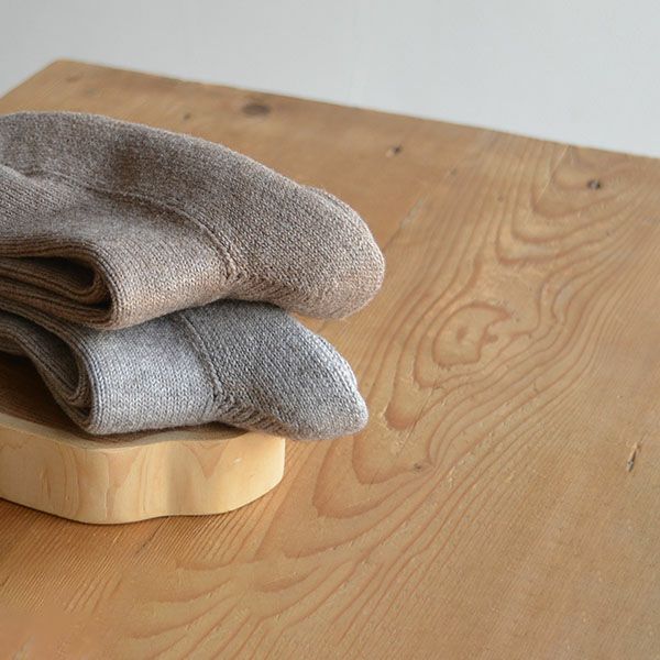 オーガニックコットン＆ヤク縫い目のないソックスプレーン