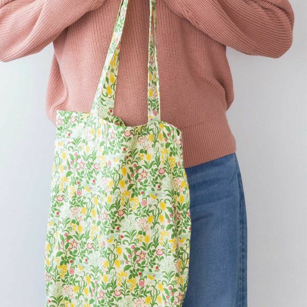 オーガニックコットン V&Aヴォイジー柄トートバッグ