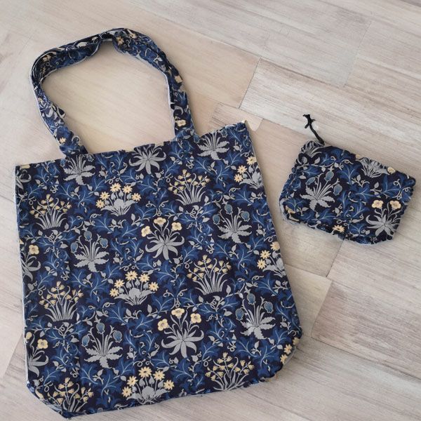 オーガニックコットン V&Aセランダイン柄ポーチ