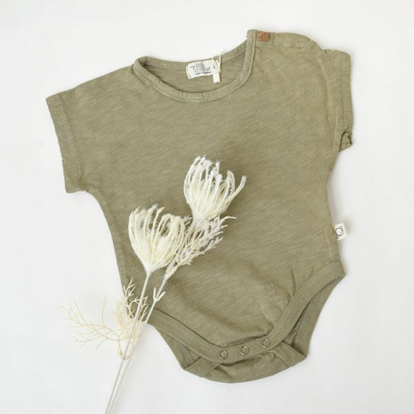 オーガニックコットン ベビースラブショートボディースーツ
