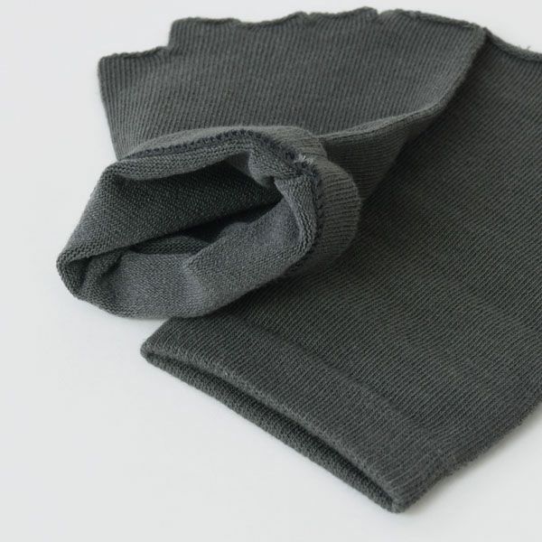 オーガニックコットン 五倍子五本指フィンガーレスソックス