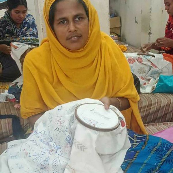 オーガニックコットン 手織り手刺繍マルチカバーラウンド