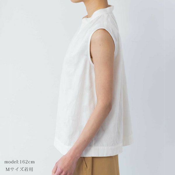 オーガニックコットン 手織り透かしドットジャガードノースリーブブラウス