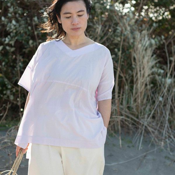 オーガニックコットン Vネックボックスプルオーバーブラウス