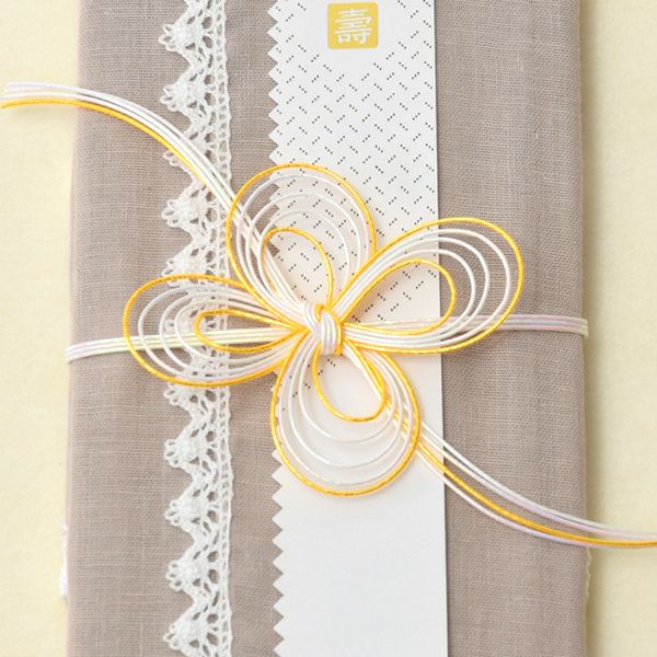 オーガニックコットンのハンカチで出来たご祝儀袋 クローバー金