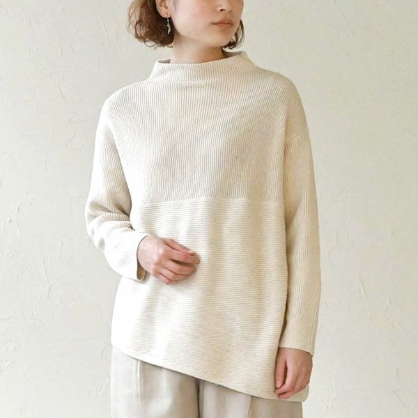 オーガニックコットン コンパクトファネルネックニットトップ