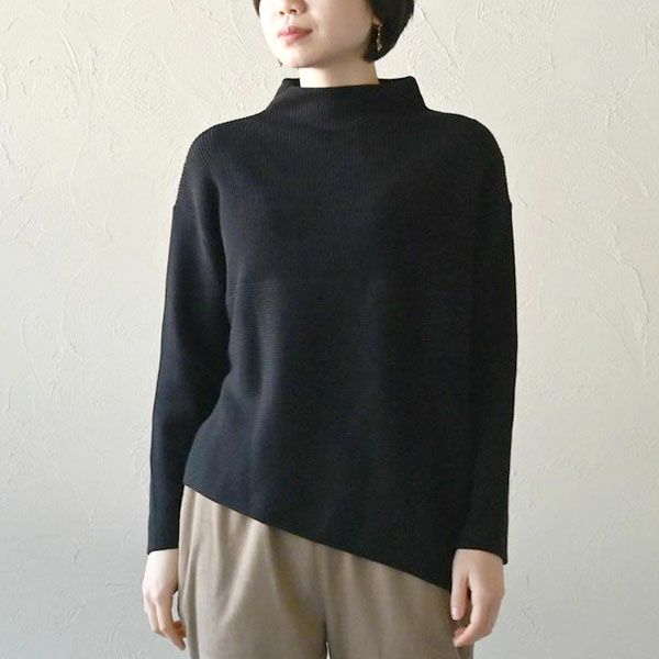 オーガニックコットン コンパクトファネルネックニットトップ