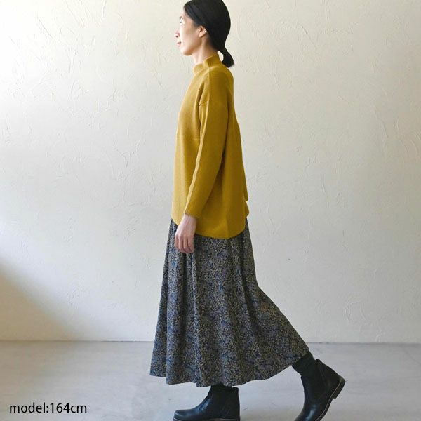 オーガニックコットン コンパクトファネルネックニットトップ