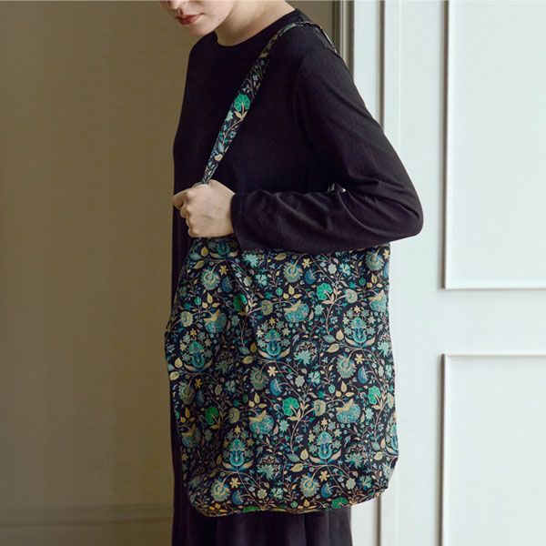 オーガニックコットン Ｖ＆Ａ トートバッグ