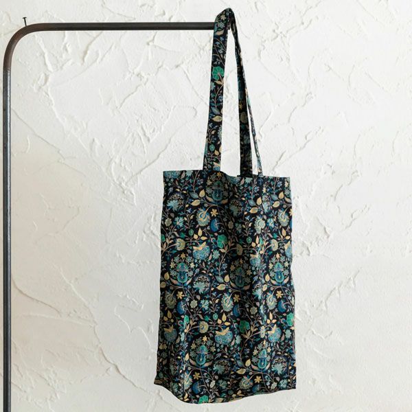 オーガニックコットン Ｖ＆Ａ トートバッグ