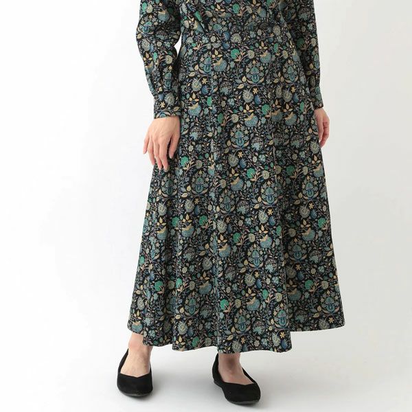 オーガニックコットン Ｖ＆Ａ サテン フレアスカート ヤスミン柄