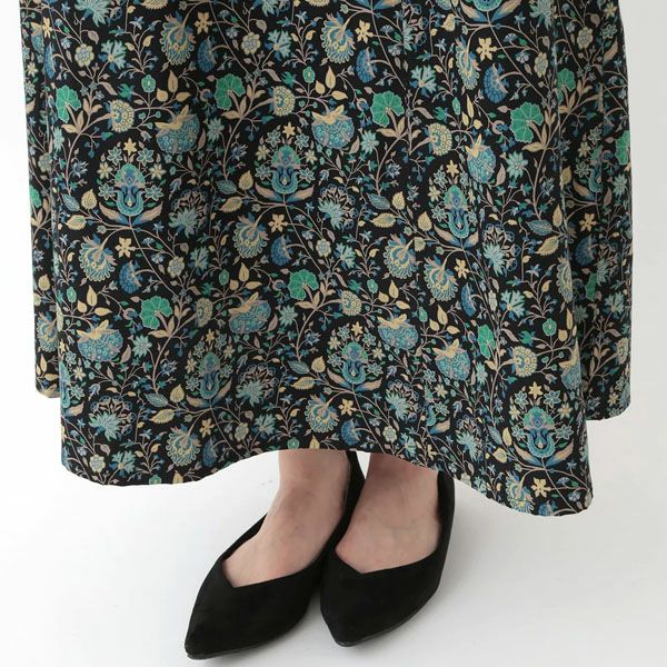 オーガニックコットン Ｖ＆Ａ サテン フレアスカート ヤスミン柄