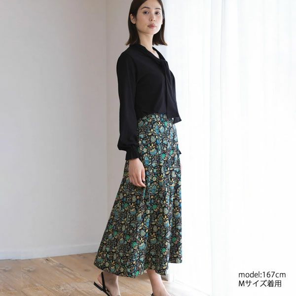 オーガニックコットン Ｖ＆Ａ サテン フレアスカート ヤスミン柄