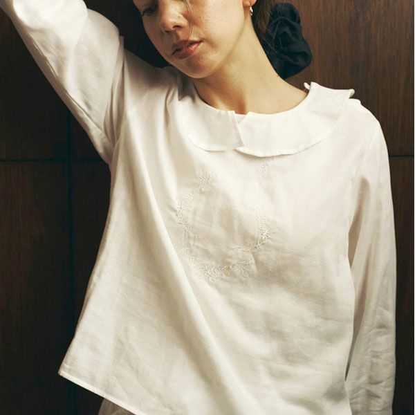 オーガニックコットン リリーガーゼ 刺繍ブラウス