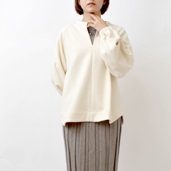 オーガニックコットン モクロディ キーネックプルオーバー