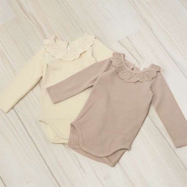 オーガニックコットン ベビー ラッフルカラーボディ