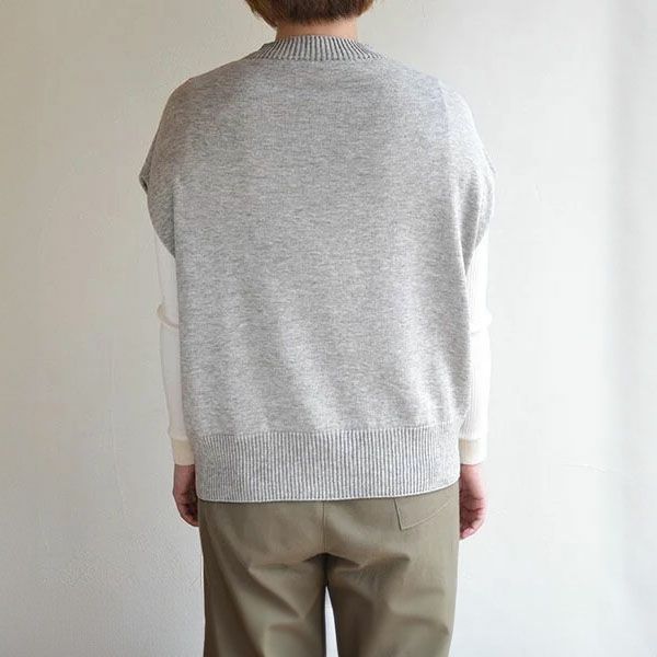 オーガニックコットン＆ヤク モックネックベスト