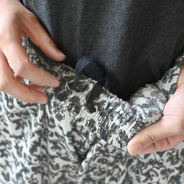 オーガニックコットン ボタニカルリラックスパンツ