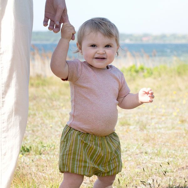 オーガニックコットン ベビーフライスボディスーツ（半袖）