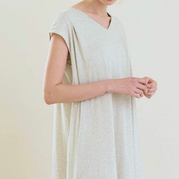 オーガニックコットン ファインニットカップ付きVネックワンピース