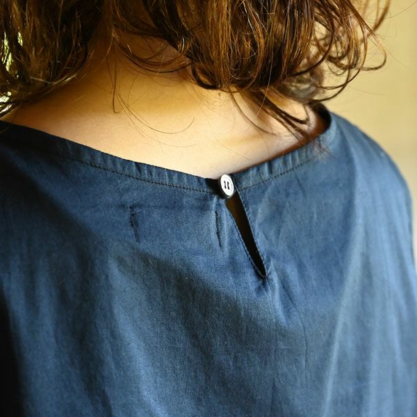 オーガニックコットン ヒラリノースリトップ