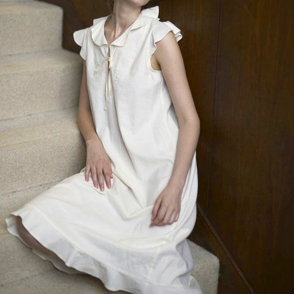 オーガニックコットン リリー刺繍フリルドレス